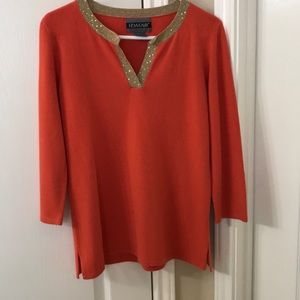 Women’s sweater